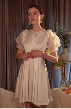 Guesod 2018 M. Vasaros Moterų Suknelė Balta Sluoksniuotos Rankovėmis O-Kaklo Originalus Dizainerio Derliaus Mini Suknelė